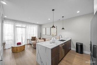 2342 W Adams St in Chicago, IL - Building Photo - Building Photo