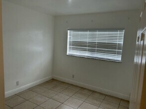 401 SW 13th Pl in Deerfield Beach, FL - Building Photo - Building Photo