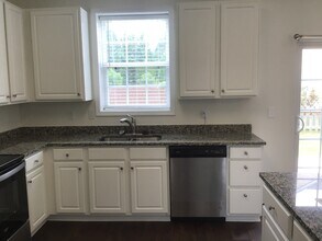 102 Edenberry Ct in Easley, SC - Building Photo - Building Photo