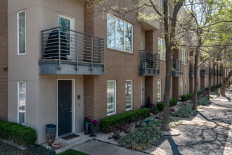 Brighton Lofts North in Dallas, TX - Building Photo - Building Photo