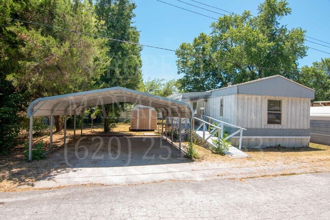 property at 3607 W 6th St