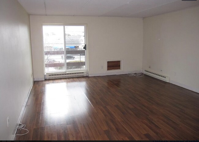 46 Cochituate Rd in Framingham, MA - Building Photo - Building Photo