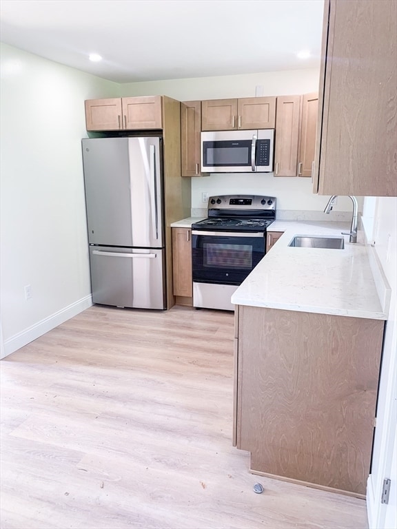 43 Bates St in Northampton, MA - Building Photo - Building Photo