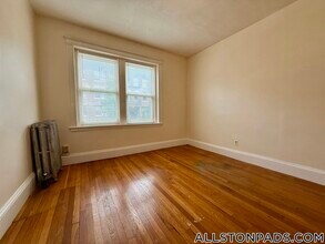 26 Park Vale Ave in Boston, MA - Building Photo - Building Photo