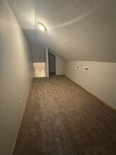 817 W Old Rte 66 in Strafford, MO - Building Photo - Building Photo