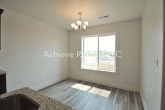 356 E 2020 N in North Logan, UT - Building Photo - Building Photo