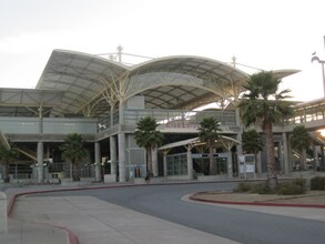 718 Laurel Ave in Millbrae, CA - Building Photo - Building Photo