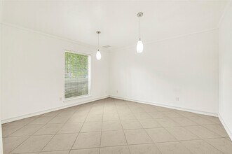 7302 Redding Rd in Houston, TX - Building Photo - Building Photo