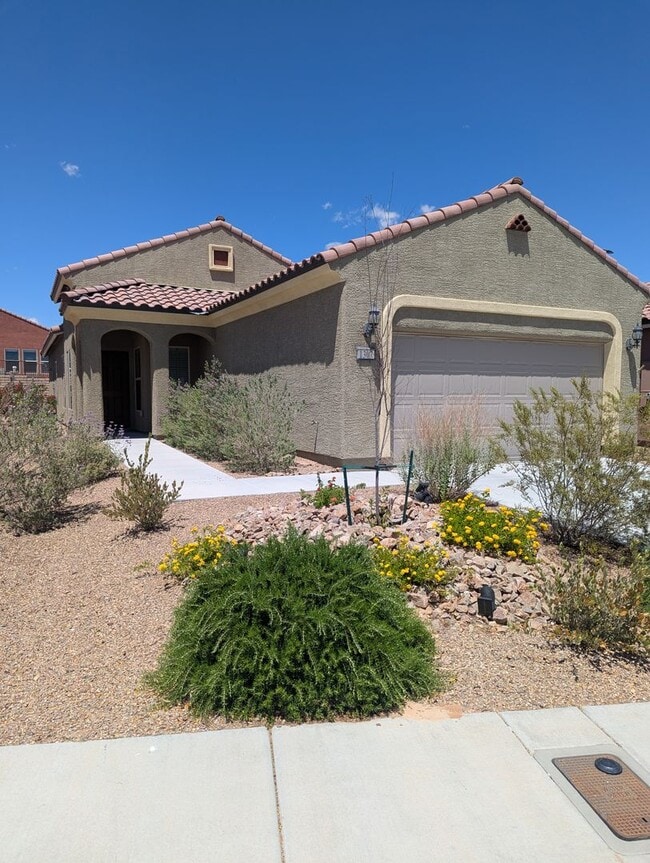 property at 1307 Cottage Rdg
