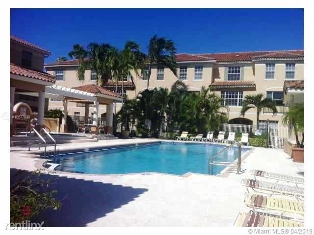 735 SW 148th Ave-Unit -Apt 1703 in Davie, FL - Building Photo - Building Photo