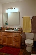 645 S Park Ave in Shelley, ID - Building Photo - Building Photo