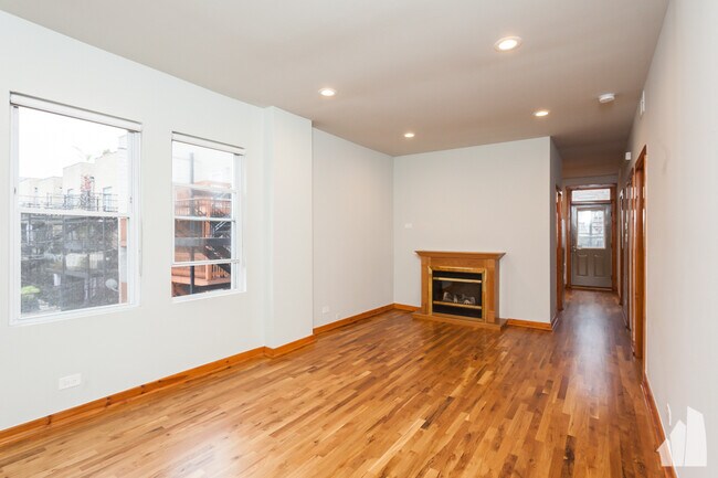 1521 N Bosworth Ave in Chicago, IL - Building Photo - Building Photo