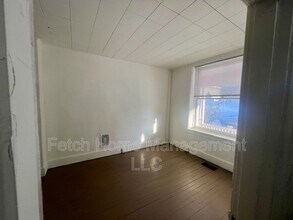 26 N 16th St in Harrisburg, PA - Foto de edificio - Building Photo