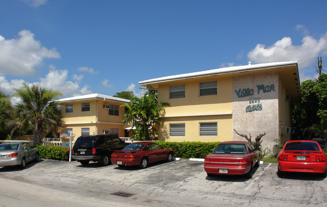 Vilamor Apartments in Fort Lauderdale, FL - Building Photo