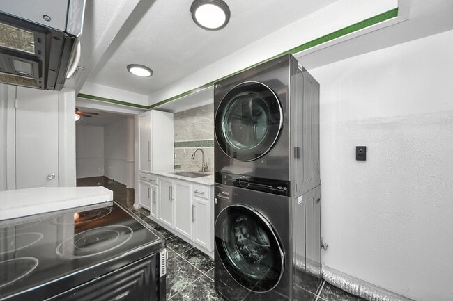 property at 7954 Grove Ridge Dr