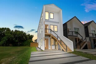 7901 Cora St in Houston, TX - Building Photo