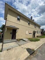 117 E Palmer St in Indianapolis, IN - Building Photo