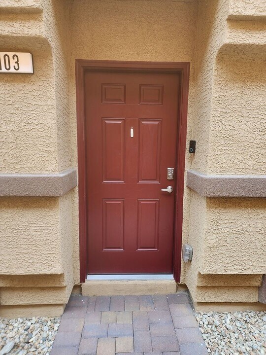 4660 Blaise Dr in North Las Vegas, NV - Building Photo