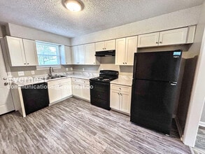 1176 Sioux Terrace in Nashville, TN - Foto de edificio - Building Photo