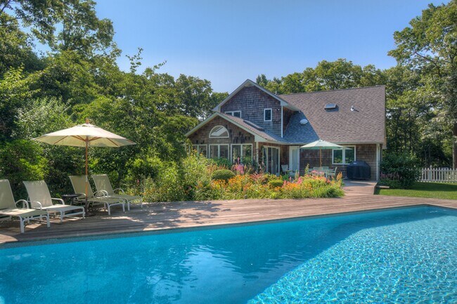 123 Wilderness Trail in Water Mill, NY - Building Photo - Building Photo