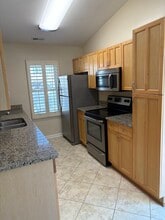 3817 Clearwood Ct in Virginia Beach, VA - Building Photo - Building Photo
