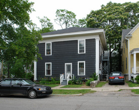 406 N State St in Ann Arbor, MI - Building Photo - Building Photo