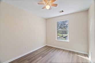 7814 Gladstone St in Houston, TX - Building Photo - Building Photo