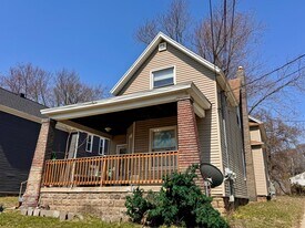 443 Quimby St NE in Grand Rapids, MI - Building Photo