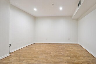 917 Main St in Houston, TX - Building Photo - Building Photo