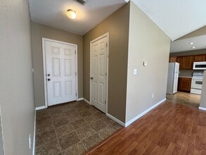 214 Settlers Pass in Waynesville, MO - Building Photo - Building Photo