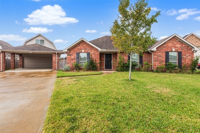 property at 6806 White River Cir