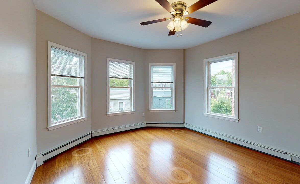 25 Portsmouth St, Unit 3 in Cambridge, MA - Foto de edificio