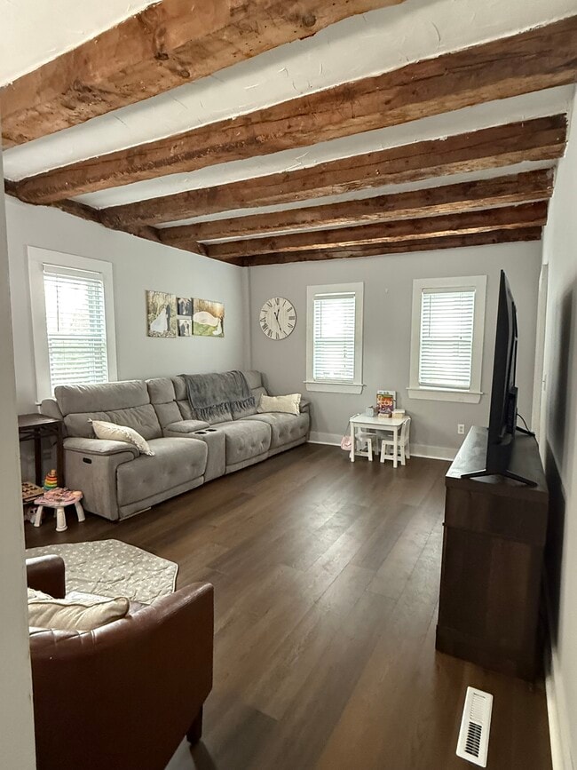 72 Main St in South Berwick, ME - Building Photo - Building Photo