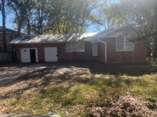 property at 5392 Byron Ave