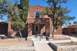 2862 Grant Ave in El Paso, TX - Building Photo