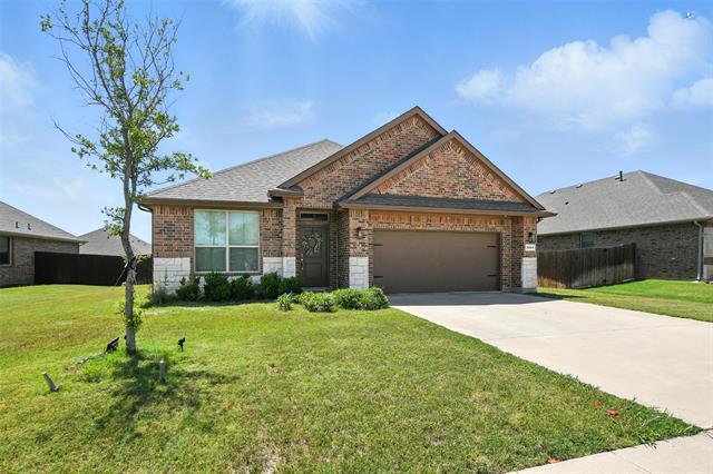 3443 Eloise Ln in Krum, TX - Building Photo - Building Photo