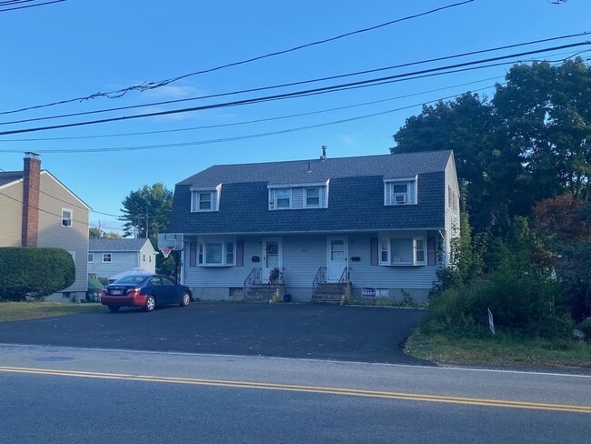 636 Torrey St in Brockton, MA - Building Photo - Building Photo