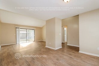 5102 Garden Vale Ave in Tampa, FL - Foto de edificio - Building Photo