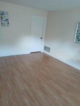 1731 Pasadena Blvd in Pasadena, TX - Building Photo - Building Photo