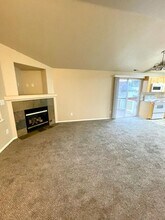 61073 Larkspur Loop in Bend, OR - Building Photo - Building Photo