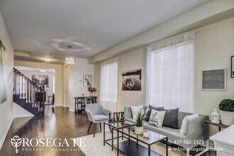 15 Callandar Rd in Brampton, ON - Building Photo - Building Photo