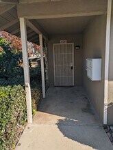 822 Bonita Ave in La Verne, CA - Building Photo - Building Photo