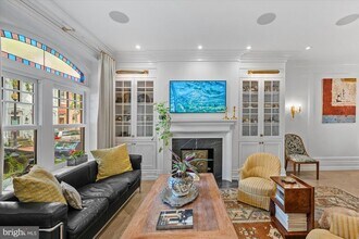 1524 Swann St NW in Washington, DC - Building Photo - Building Photo