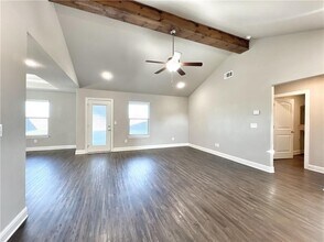 1756 Charismatic Dr in Prairie Grove, AR - Building Photo - Building Photo