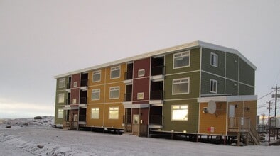 12-Plex Apartments in Iqaluit, NU - Building Photo - Building Photo