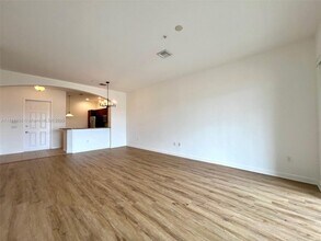 2900 NW 125th Ave in Sunrise, FL - Building Photo - Building Photo