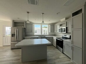 246 Bimini Cay Cir in Vero Beach, FL - Building Photo - Building Photo