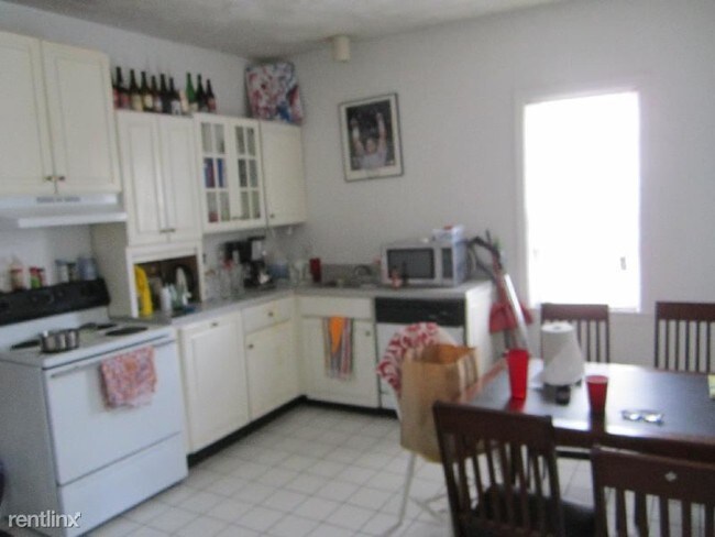 25 Haskell St-Unit -26-3 in Boston, MA - Foto de edificio - Building Photo