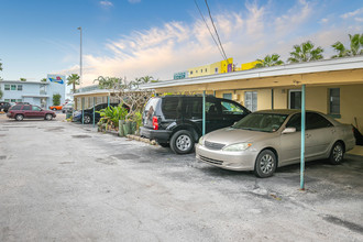 11295 Gulf Blvd in Treasure Island, FL - Building Photo - Other