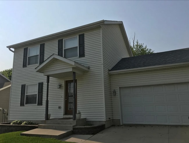 3338 7th St NW in Rochester, MN - Building Photo - Building Photo